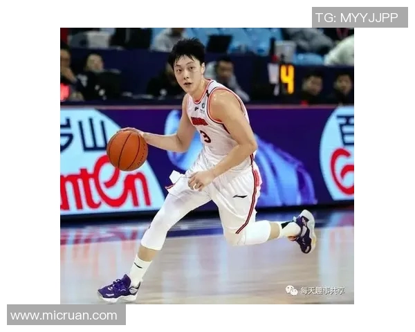 深圳篮球队在全国锦标赛积分榜上以51分稳居第一名展现强劲实力