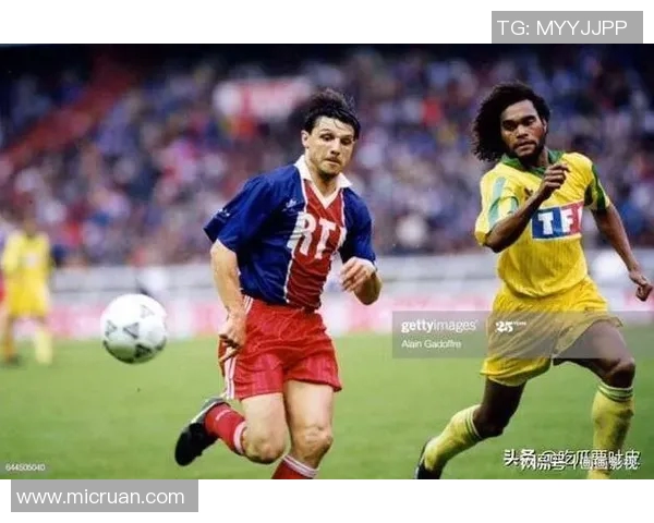 年纪最大的足球明星如何在赛场上继续闪耀光芒与传奇故事